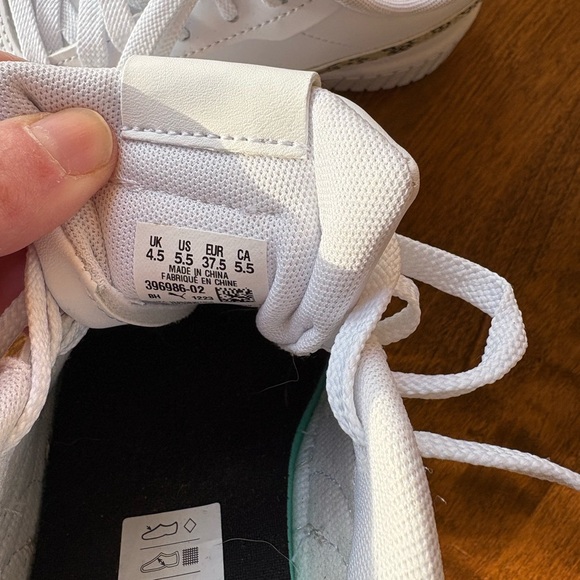 Puma BIG KIDS 5.5 (fits like Women’s 7). New!! Never worn. 🐆🤎🐆 - Picture 3 of 5